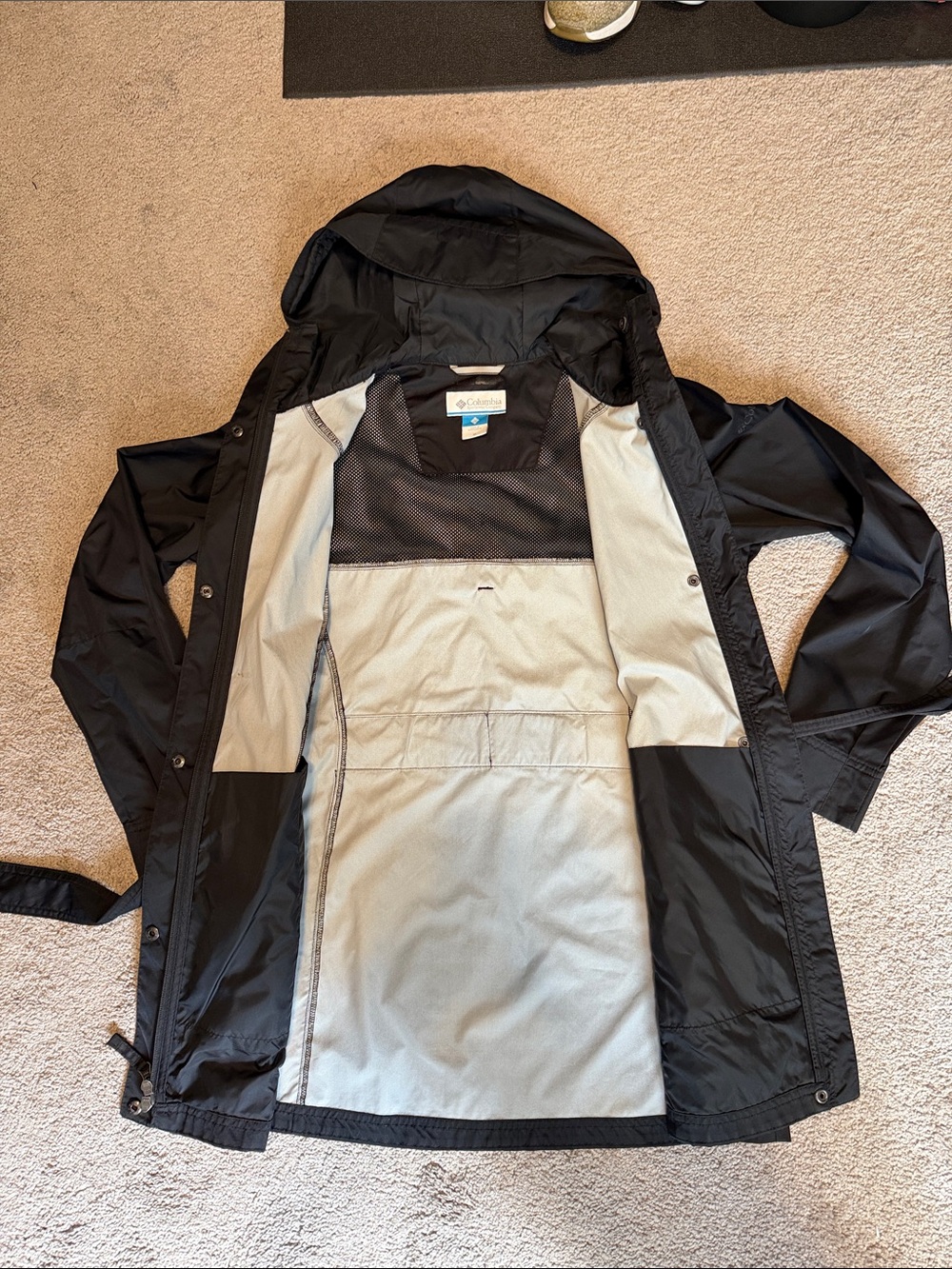 Columbia Rain Coat - Picture 4 of 6